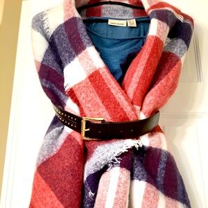 🧣NEW: LARGE PULL & BEAR PLAID SHAWL WITH TAGS